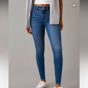 Size 2 American Eagle 🦅 High Rise Jegging Barely Worn.